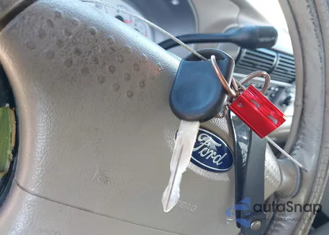 2005 Ford Explorer Sport Trac Adrenalin/Xls/Xlt z USA, uszkodzony, nr VIN 1FMDU77KX5UA08589